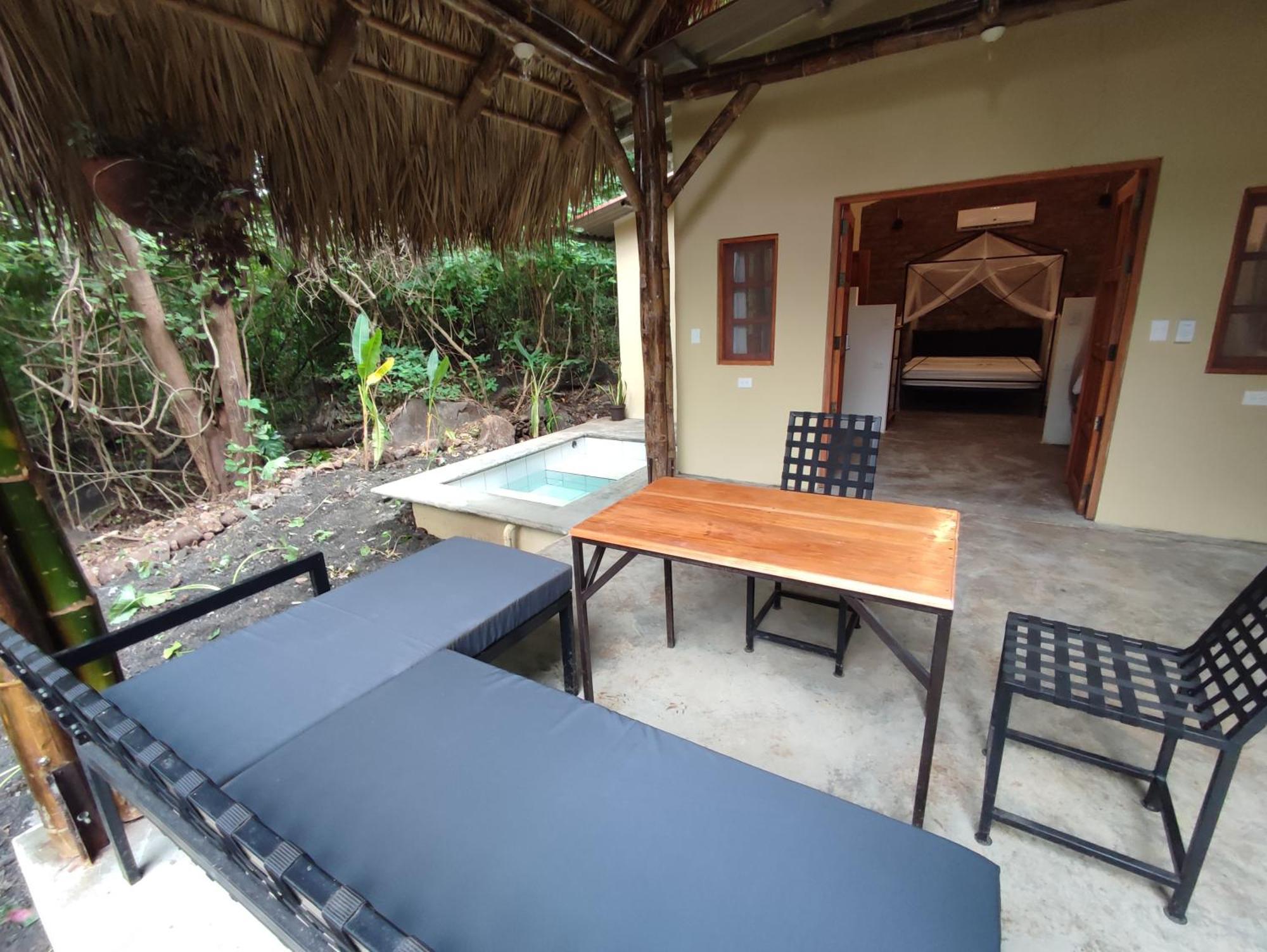 Raindance Hostel Santa Cruz Екстериор снимка